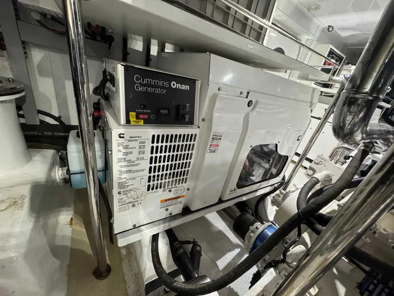 Slide: The Image of Stbd Generator - 34