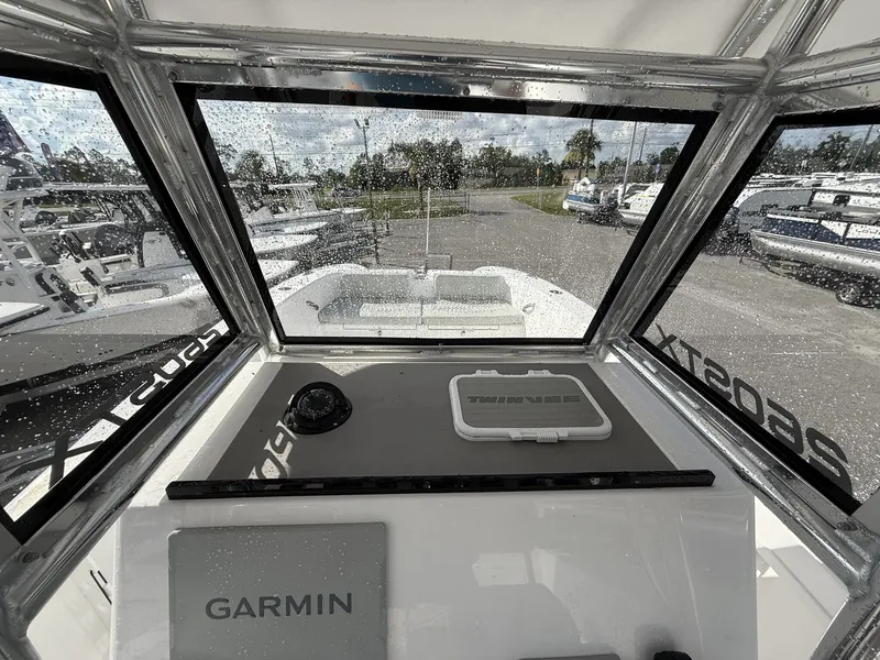 Slide: The Image of Twin Vee STX 260 STX 2026 - 18