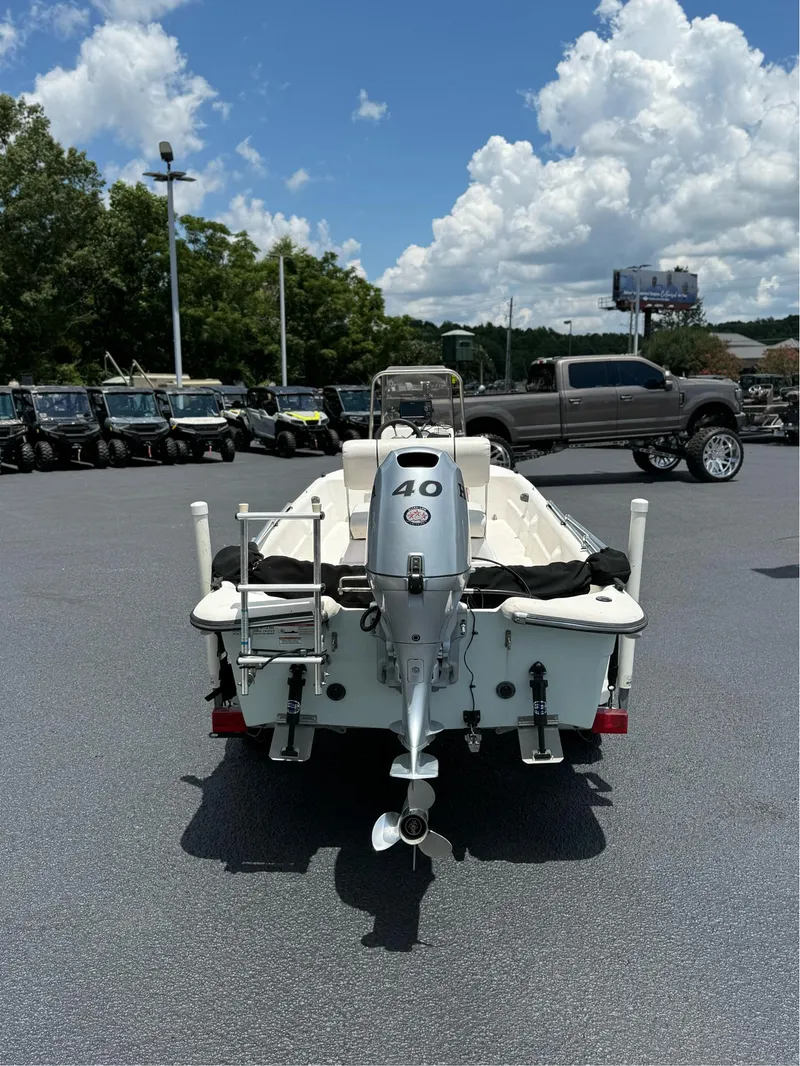 Slide: The Image of Cape Craft 16V Outcast 2017 - 6