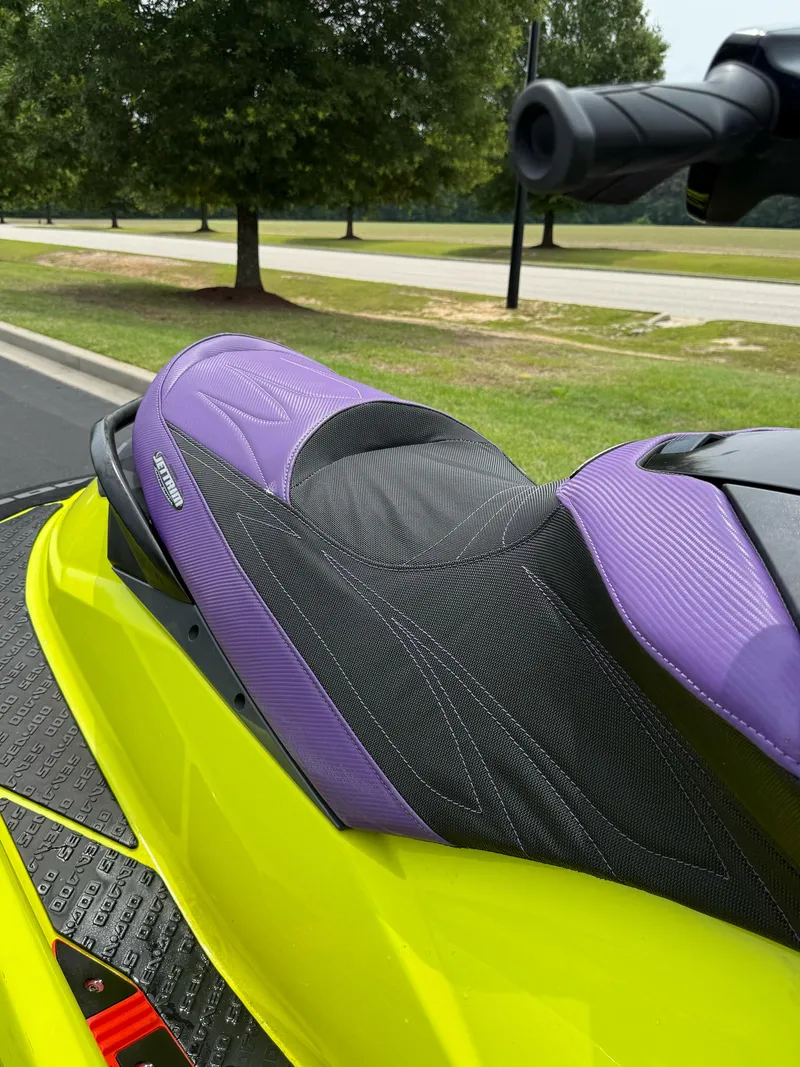 Slide: The Image of Sea-Doo RX PX 300 2018 - 14