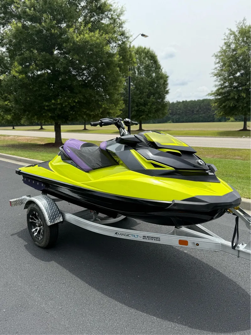 Slide: The Image of Sea-Doo RX PX 300 2018 - 15