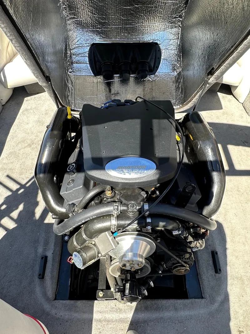 Slide: The Image of Malibu Response LXi 2004 - 12