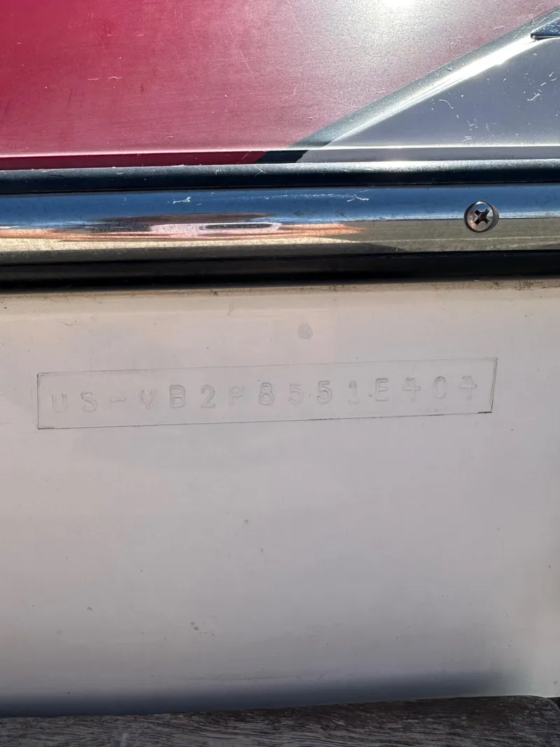 Slide: The Image of Malibu Response LXi 2004 - 15