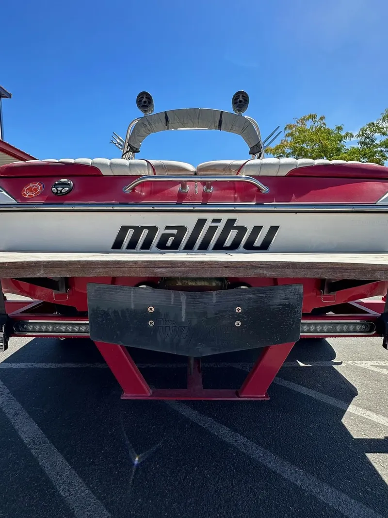 Slide: The Image of Malibu Response LXi 2004 - 6