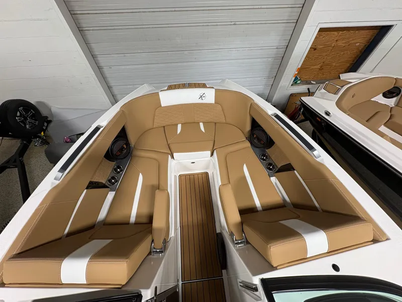 Slide: The Image of MasterCraft X24 2025 - 13