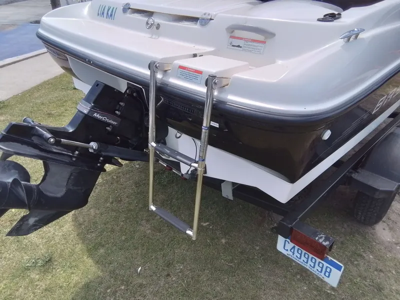 Slide: The Image of Bayliner 175 Bowrider 2011 - 11