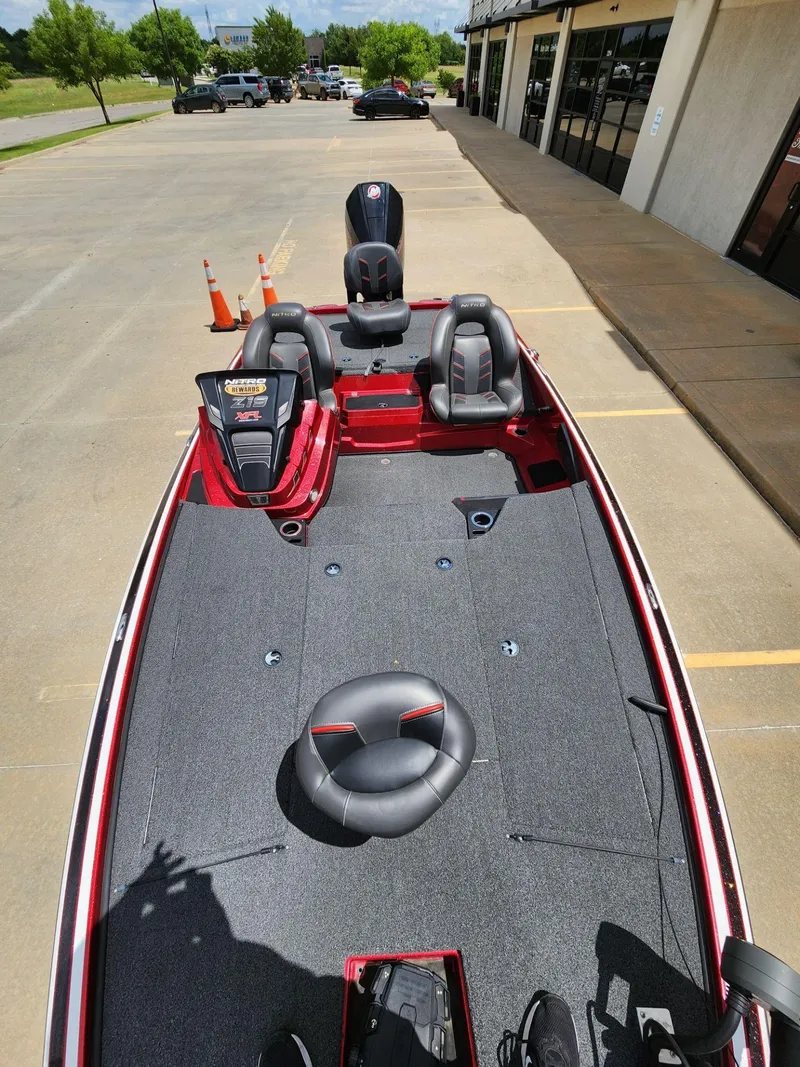 Slide: The Image of Nitro Z19 2022 - 22