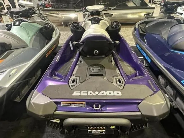Slide: The Image of Sea-Doo GTI 2025 - 7