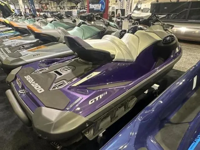 Slide: The Image of Sea-Doo GTI 2025 - 8