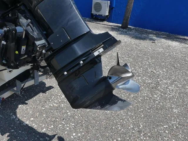 Slide: The Image of Mako 21 LTS 2015 - 12