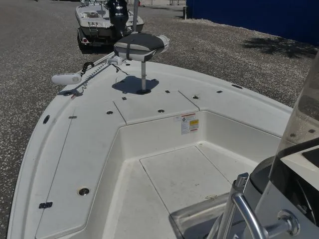 Slide: The Image of Mako 21 LTS 2015 - 14