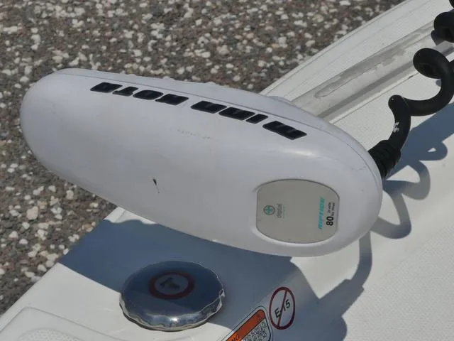 Slide: The Image of Mako 21 LTS 2015 - 15