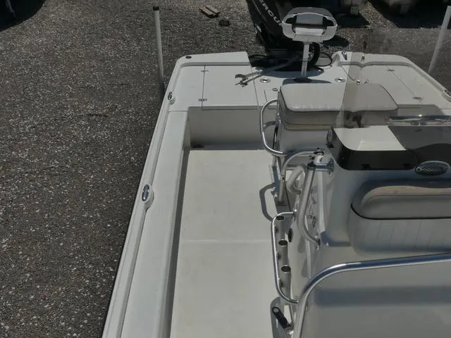 Slide: The Image of Mako 21 LTS 2015 - 17