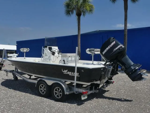 Slide: The Image of Mako 21 LTS 2015 - 6