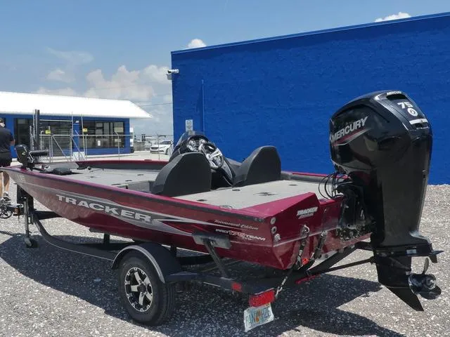 Slide: The Image of Tracker Pro Team 175 TXW Tournament Edition 2020 - 6