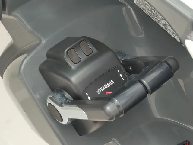 Slide: The Image of Yamaha AR210 2013 - 15