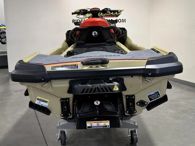 Slide: The Image of Sea-Doo RXT-X 2025 - 7