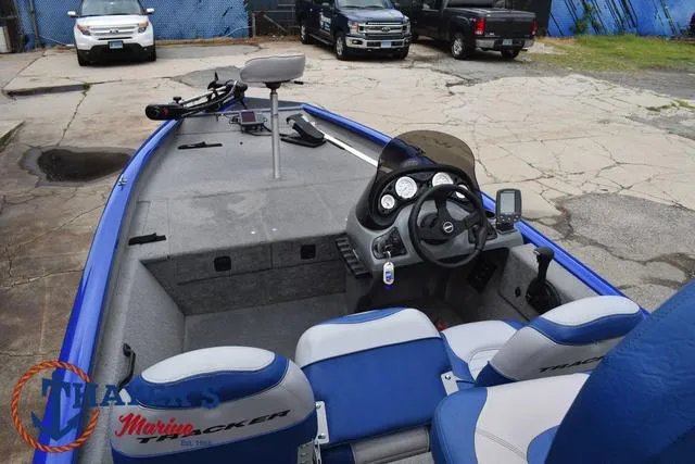 Slide: The Image of Tracker Pro Team 175 TX 2006 - 35