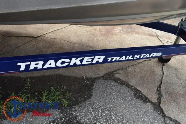 Slide: The Image of Tracker Pro Team 175 TX 2006 - 8