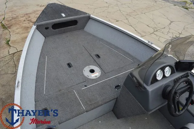 Slide: The Image of Lund 1600 Rebel SS 2016 - 10