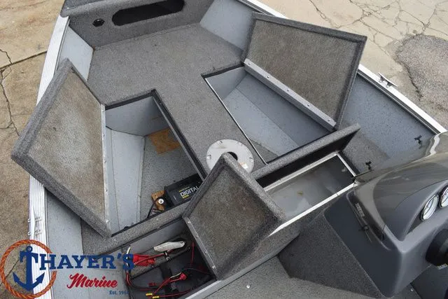 Slide: The Image of Lund 1600 Rebel SS 2016 - 14