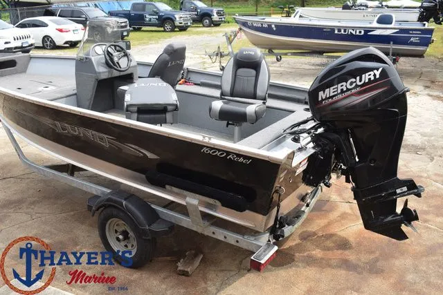 Slide: The Image of Lund 1600 Rebel SS 2016 - 17