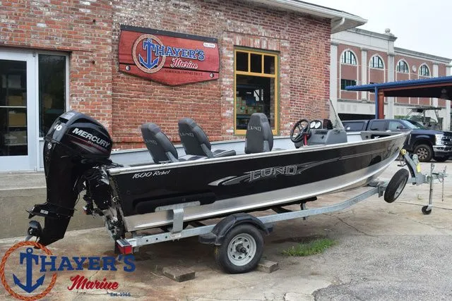 Slide: The Image of Lund 1600 Rebel SS 2016 - 3