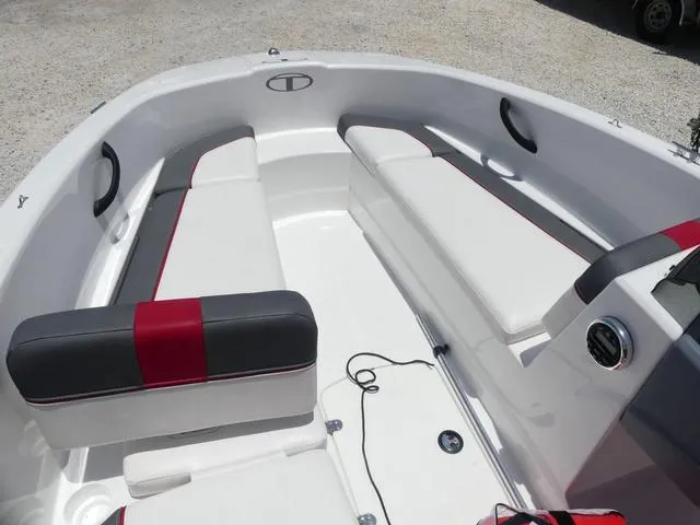 Slide: The Image of Tahoe T16 2021 - 11