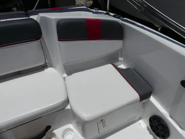 Slide: The Image of Tahoe T16 2021 - 9