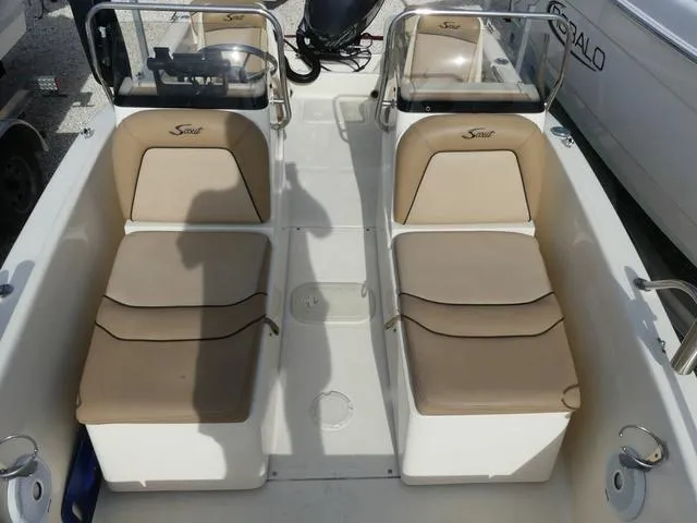 Slide: The Image of Scout 175 Sport Dorado 2018 - 14