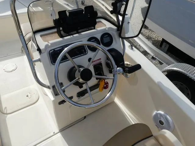 Slide: The Image of Scout 175 Sport Dorado 2018 - 6