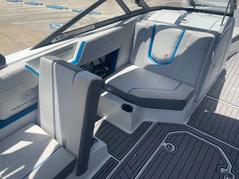 Slide: The Image of Nautique G23 2018 - 16