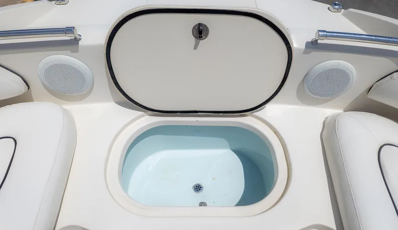 Slide: The Image of Stingray 201DS 2020 - 20