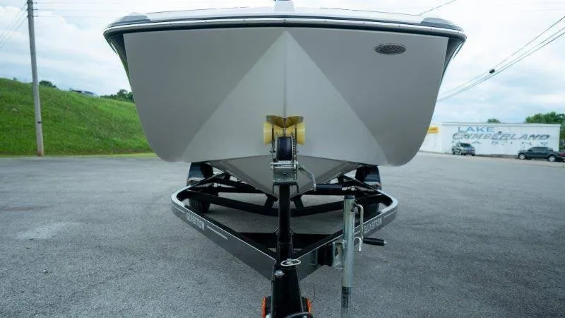 Slide: The Image of Glastron GTD 200 2018 - 16