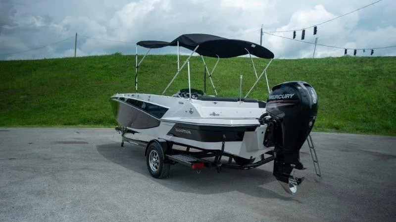 Slide: The Image of Glastron GTD 200 2018 - 30