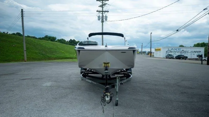 Slide: The Image of Glastron GTD 200 2018 - 4