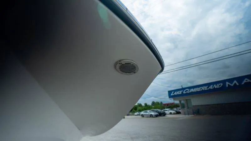 Slide: The Image of Glastron GTD 200 2018 - 44