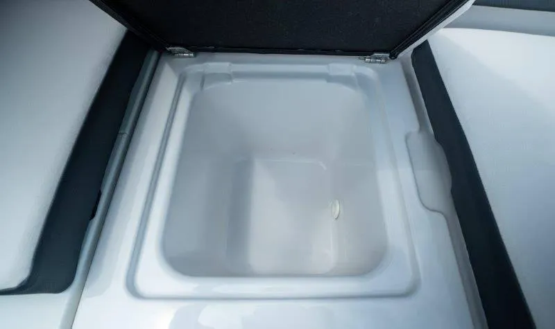 Slide: The Image of Glastron GTD 200 2018 - 45