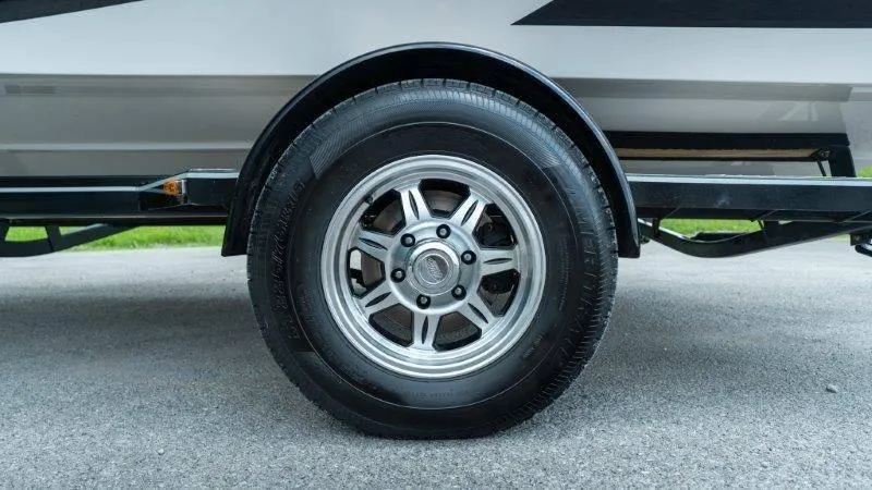 Slide: The Image of Glastron GTD 200 2018 - 55