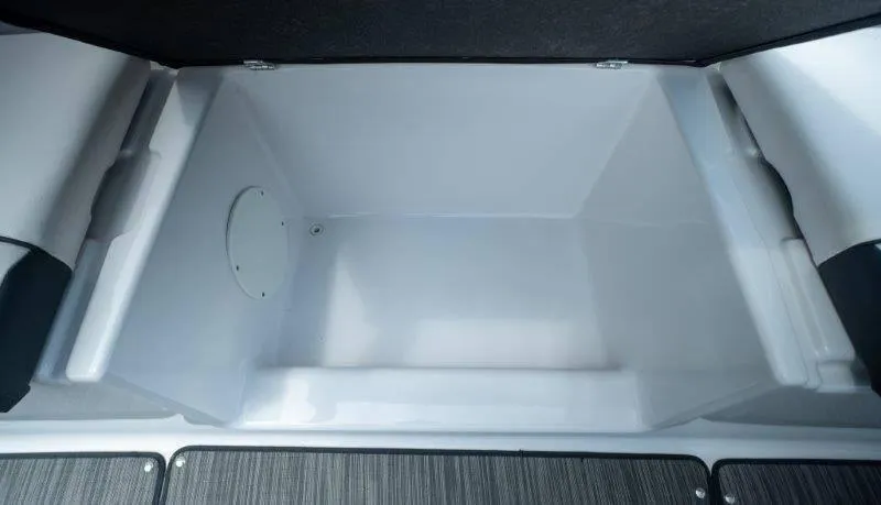 Slide: The Image of Glastron GTD 200 2018 - 57