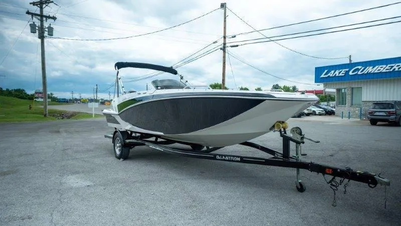 Slide: The Image of Glastron GTD 200 2018 - 6