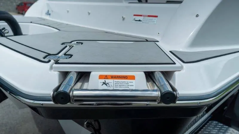 Slide: The Image of Glastron GTD 200 2018 - 60