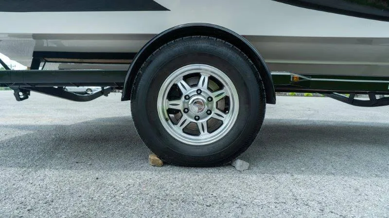 Slide: The Image of Glastron GTD 200 2018 - 61