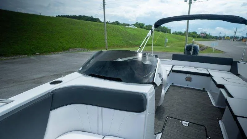 Slide: The Image of Glastron GTD 200 2018 - 62