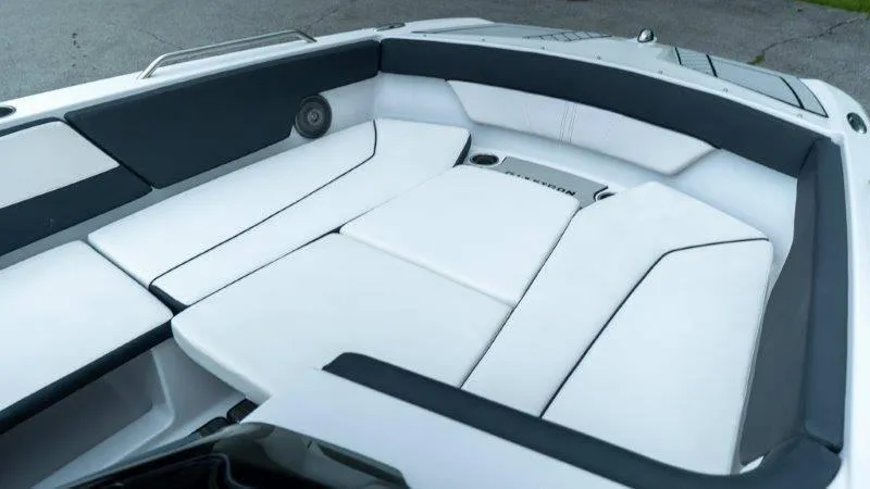 Slide: The Image of Glastron GTD 200 2018 - 72