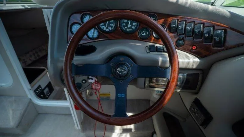 Slide: The Image of Crownline Boats 210 CCR 1998 - 106