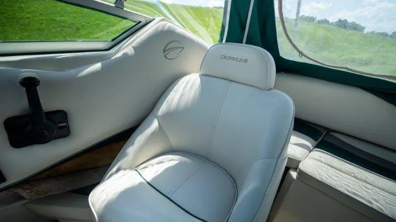 Slide: The Image of Crownline Boats 210 CCR 1998 - 108