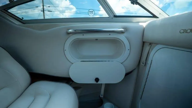 Slide: The Image of Crownline Boats 210 CCR 1998 - 111