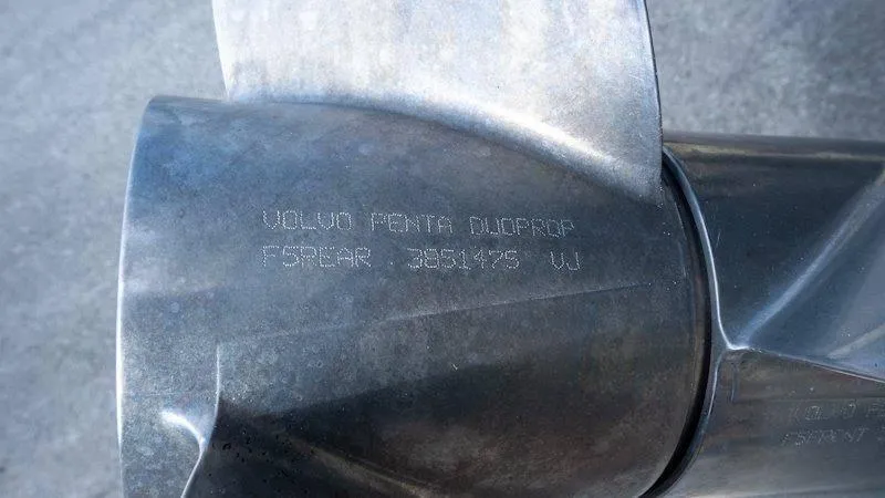 Slide: The Image of Crownline Boats 210 CCR 1998 - 19