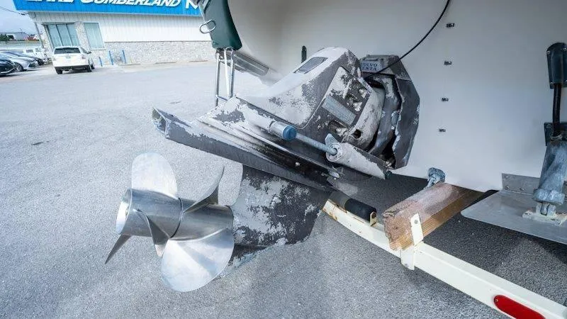 Slide: The Image of Crownline Boats 210 CCR 1998 - 22